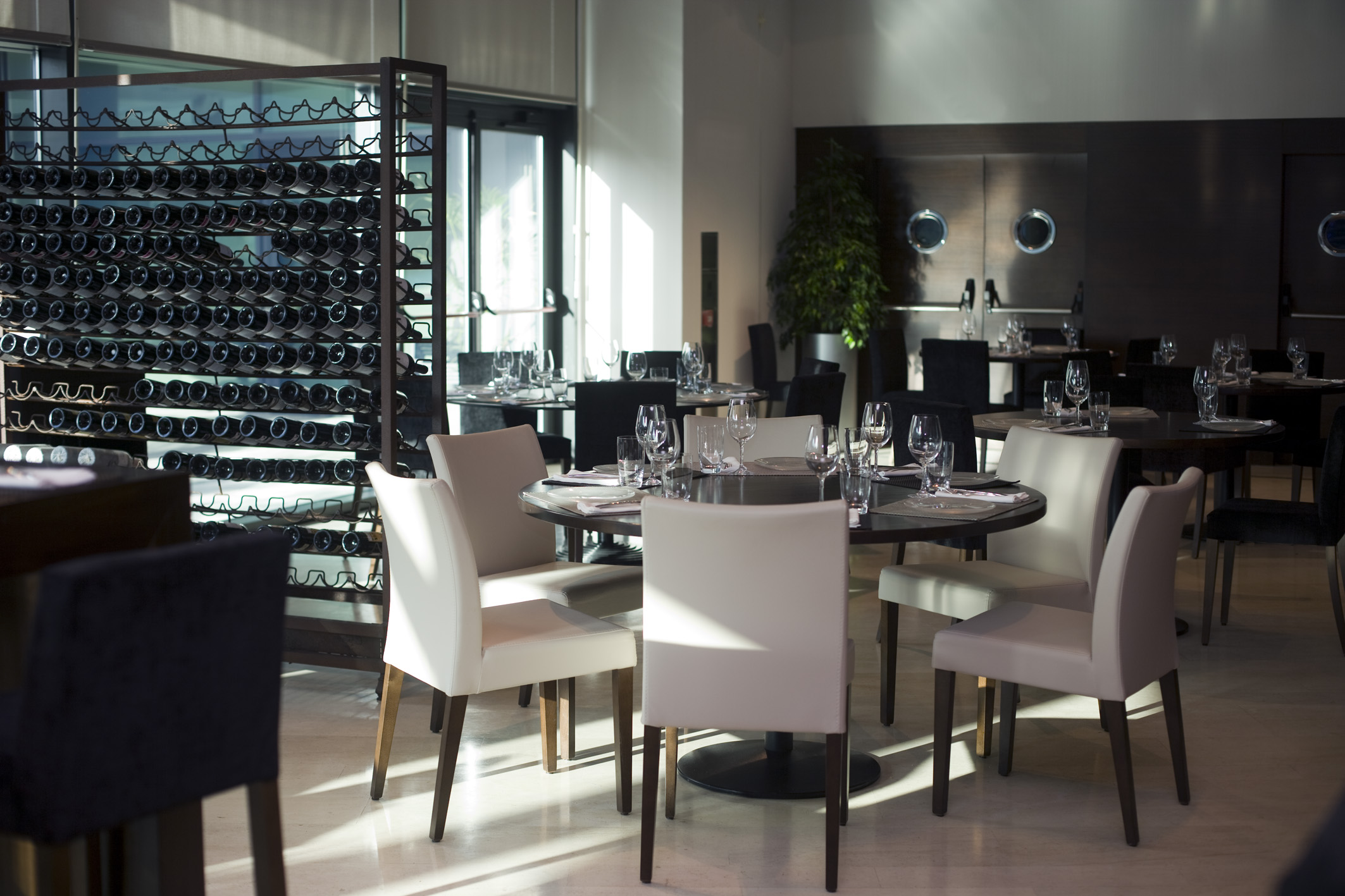 TRES NUEVAS EMPRESAS SE INCORPORAN AL CLUB