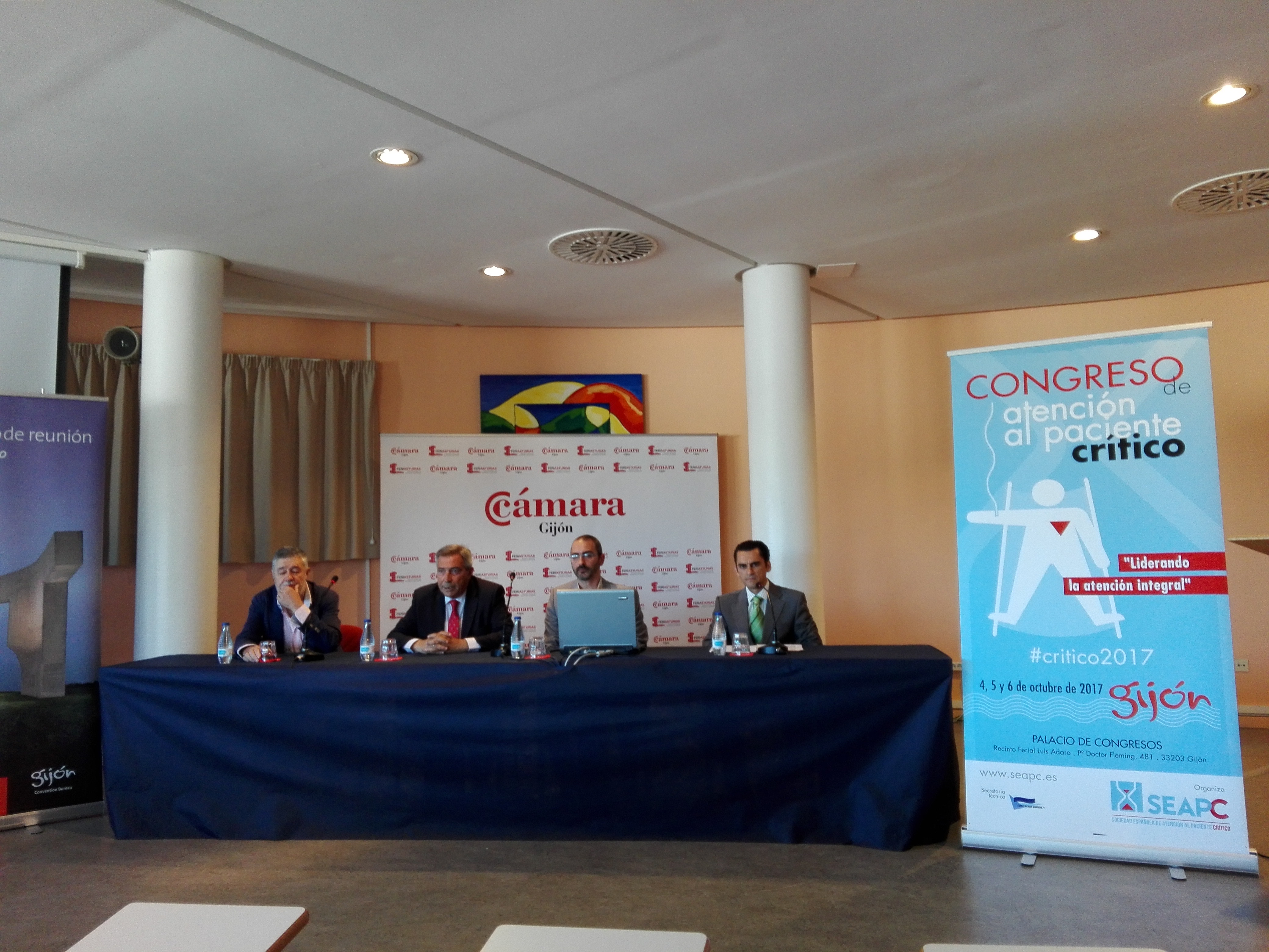 PRESENTACIÓN DEL CONGRESO DE ATENCIÓN AL PACIENTE CRÍTICO 2017